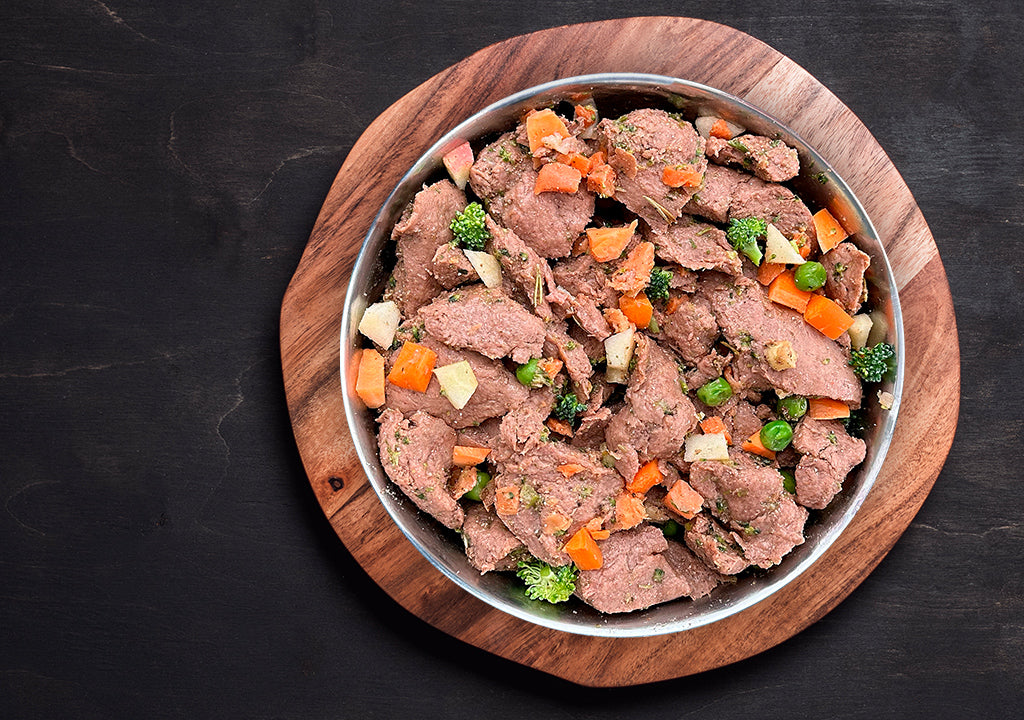 Frisches und gesundes Hundefutter